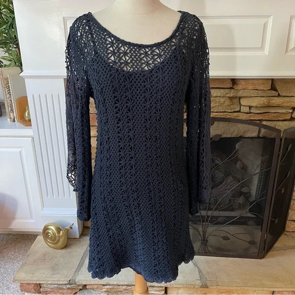 monoreno embroidered dress Leonor Floral Dress main image 0